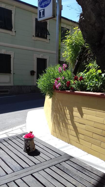 Albergo Caprile Uscio Exterior foto
